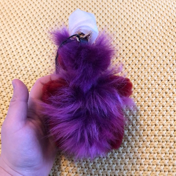 Authentic Burberry Thomas Bear Pom Pom - Picture 4 of 7